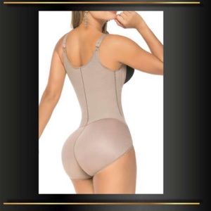 Meet your Posher, L&g beauty